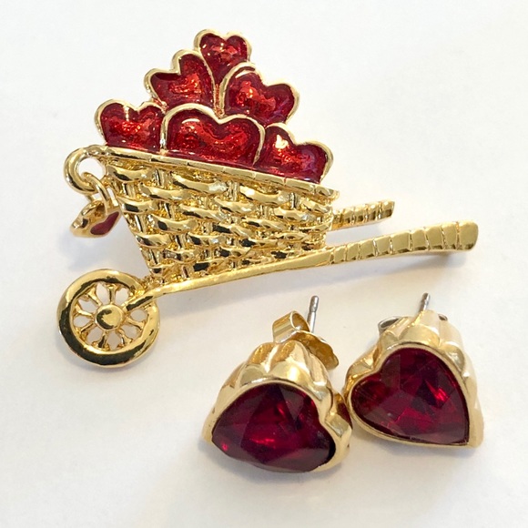 Valentine’s set - pin & earrings hearts - Picture 2 of 7